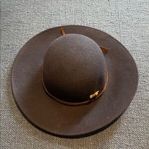 Elegant Navy Blue Wool Hat